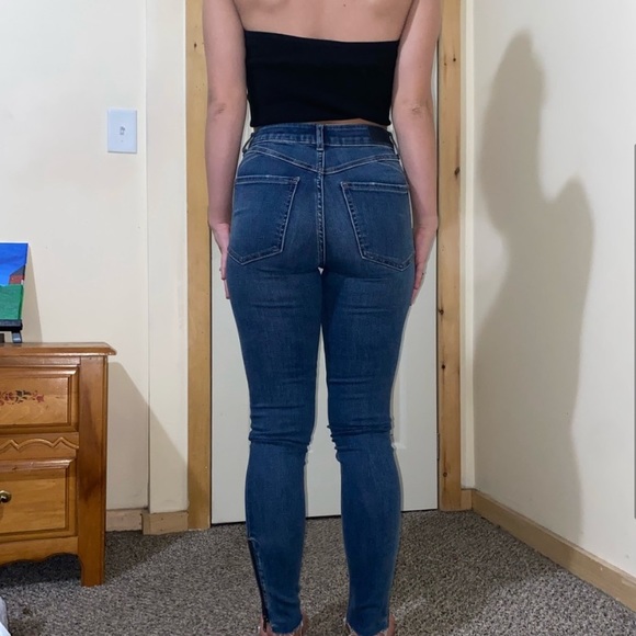 Jeans - Picture 4 of 5